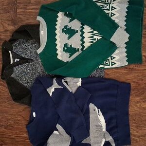 Boys Sweater Bundle. Size S/6-7